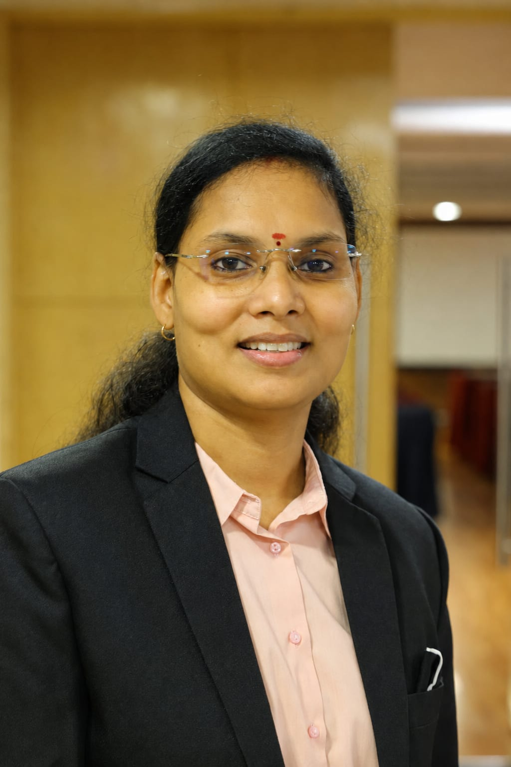 KK PAAVETHRAH - Founder of KK PAAVETHRAH best jute bags